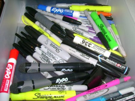 n592577301_1171327_9183 this makes me uncomfortable