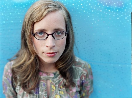 laura-veirs-csde-81550001-1 laura-veirs-csde-81550001-1
